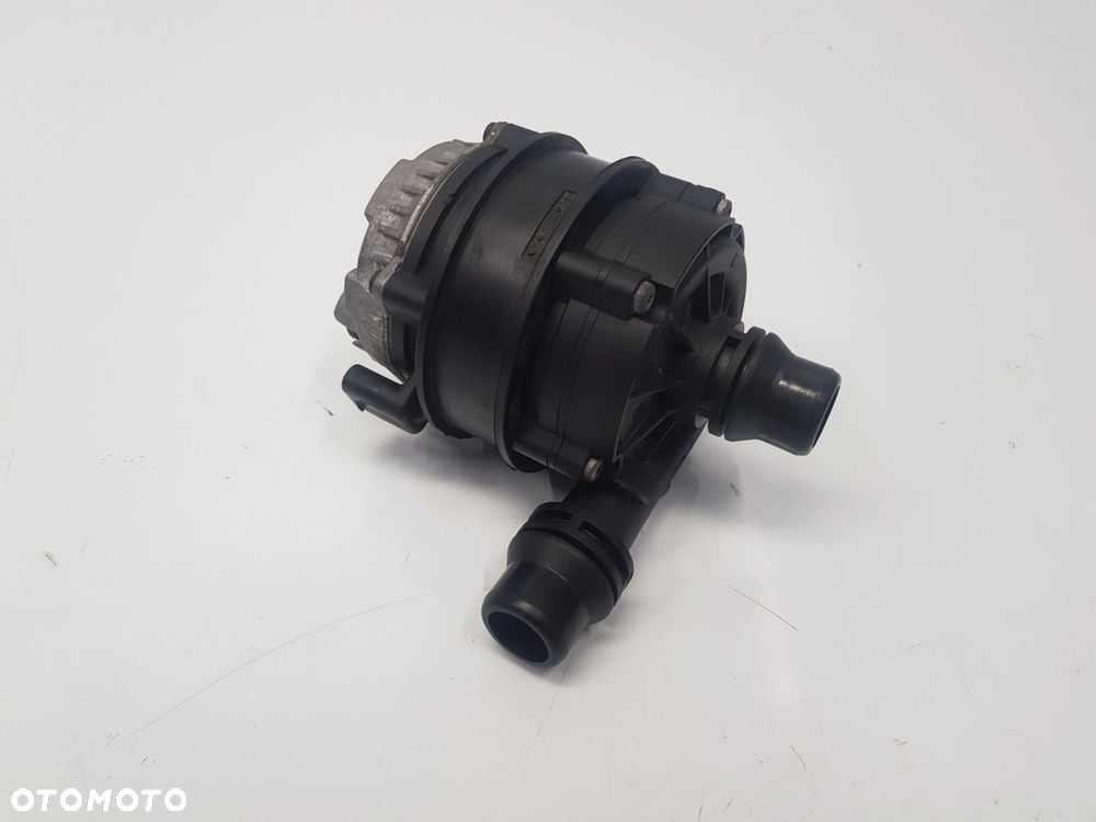 Dodatkowa Pompa Pompka wody BMW G20 G22 G29 X3 X5 8651288 - 5