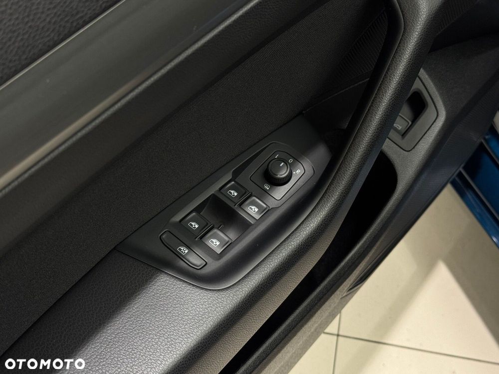 Volkswagen Passat 2.0 TDI EVO Essence DSG - 20