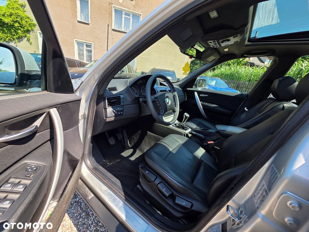 BMW X3 2.0d - 10