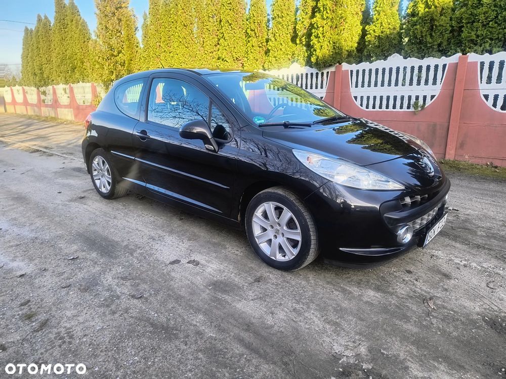 Peugeot 207 110 HDi FAP (Blue Lion) Platinum - 27