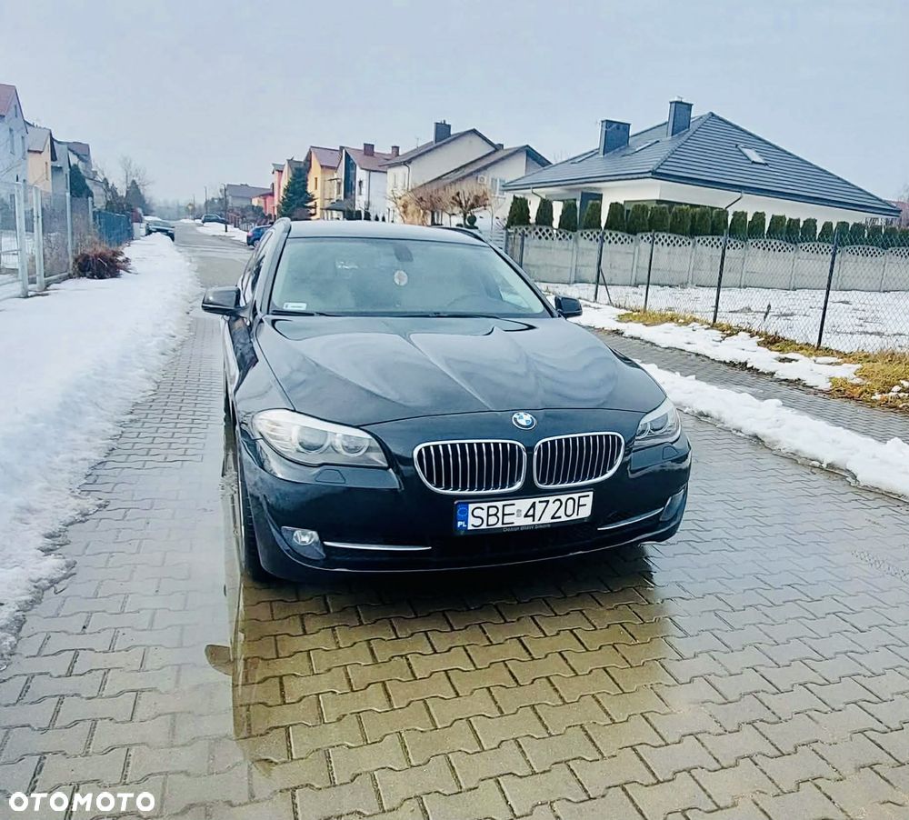 BMW Seria 5 520d Blue Performance - 1