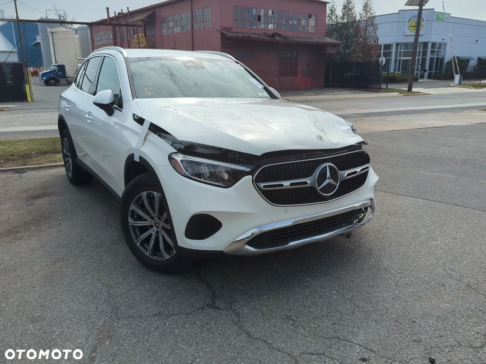 Mercedes-Benz GLC 300 4Matic 9G-TRONIC Avantgarde Advanced