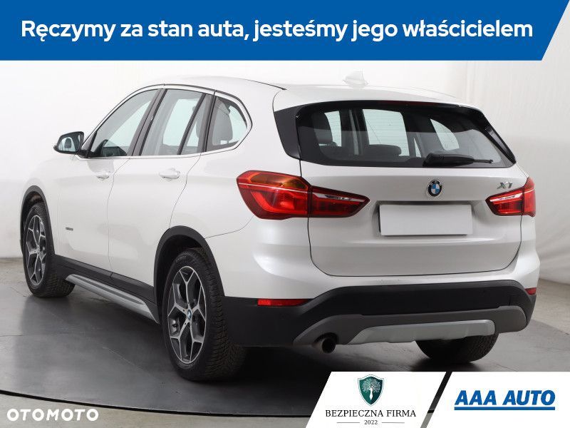BMW X1 - 6