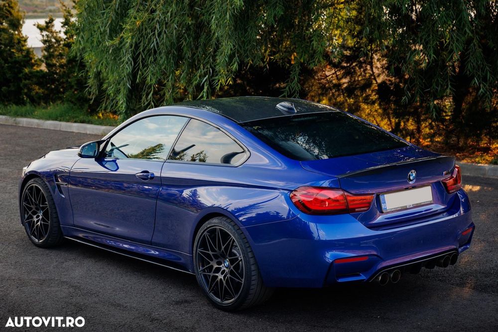 BMW M4 Coupe DKG Competition - 36