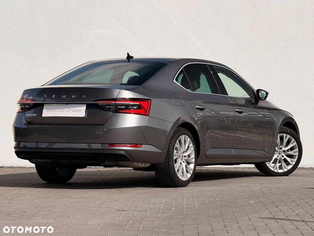 Skoda Superb 2.0 TSI Style DSG - 2
