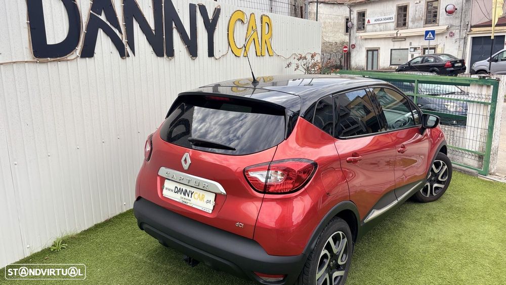 Renault Captur 1.5 dCi Exclusive XMOD - 11