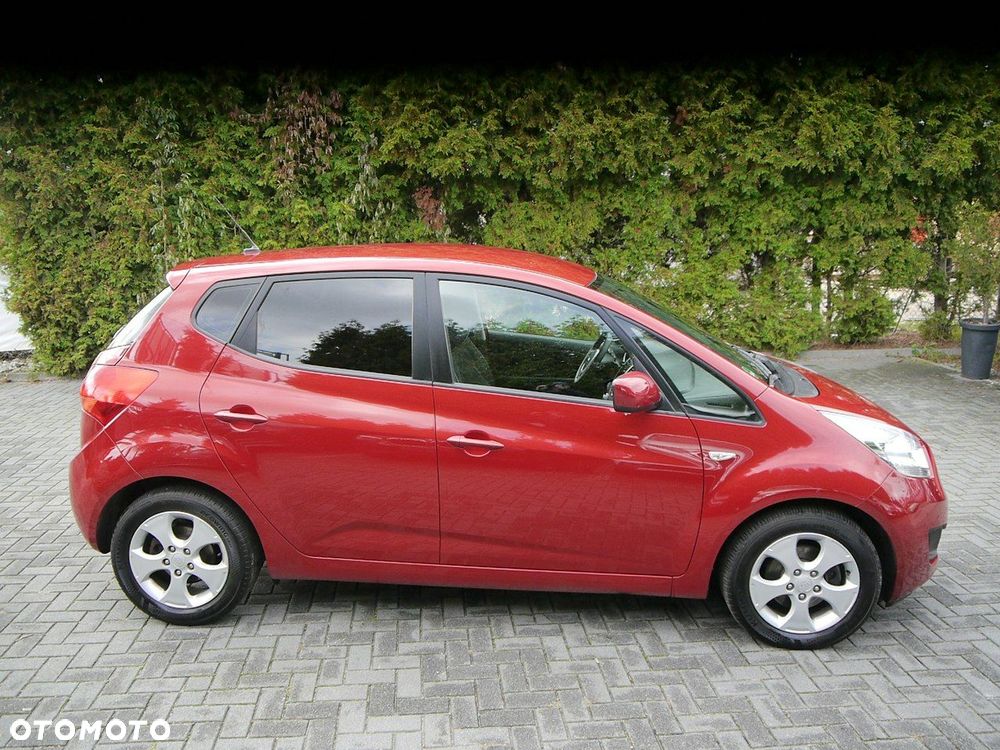 Kia Venga 1.4 CRDi 90 Dream-Team Edition - 12
