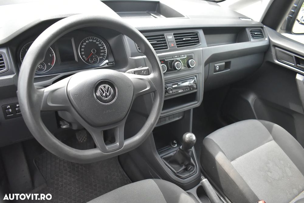 Volkswagen Caddy - 10
