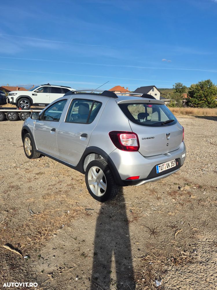 Dacia Sandero 2014 photo 4