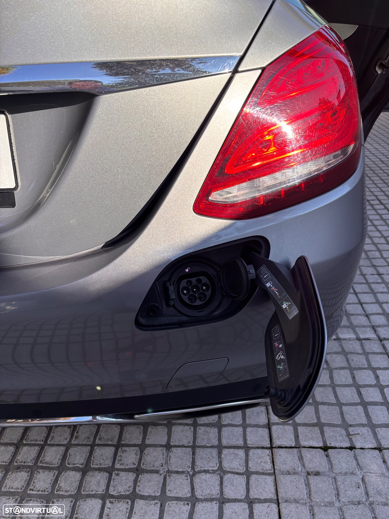 Mercedes-Benz C 350 e - 16