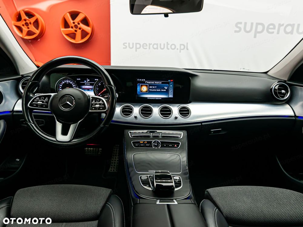 Mercedes-Benz Klasa E - 12