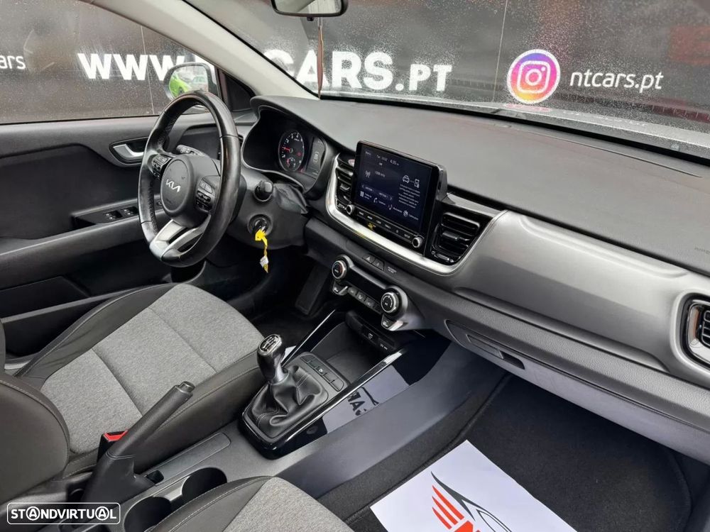 Kia Stonic 1.0 T-GDI Drive - 16