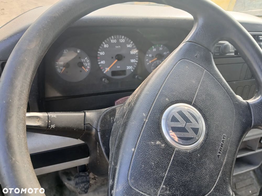 VOLKSWAGEN LT35 L2H2 fotel fotele kanapa deska kokpit podsufitka boczek boczki klamka - 4