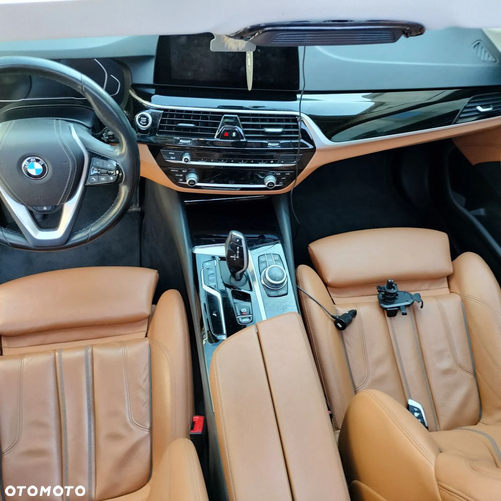 BMW Seria 5 520d xDrive Sport Line - 34