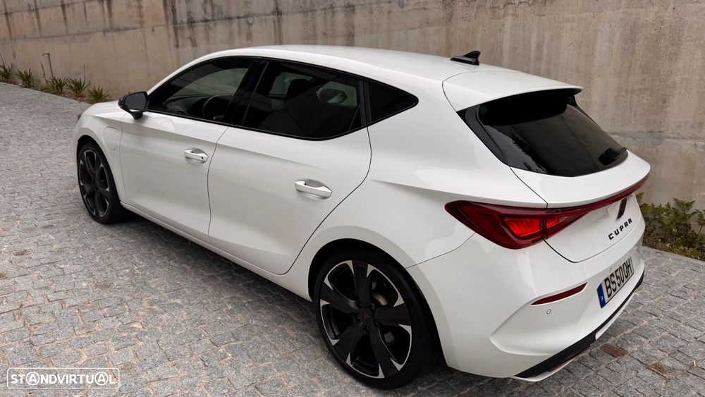 Cupra Leon 1.4 e-Hybrid VZ DSG - 4