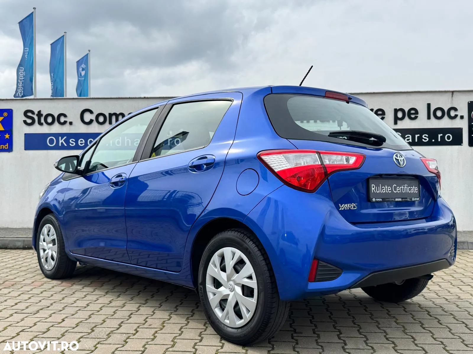 Toyota Yaris 1.0 L Eco - 6