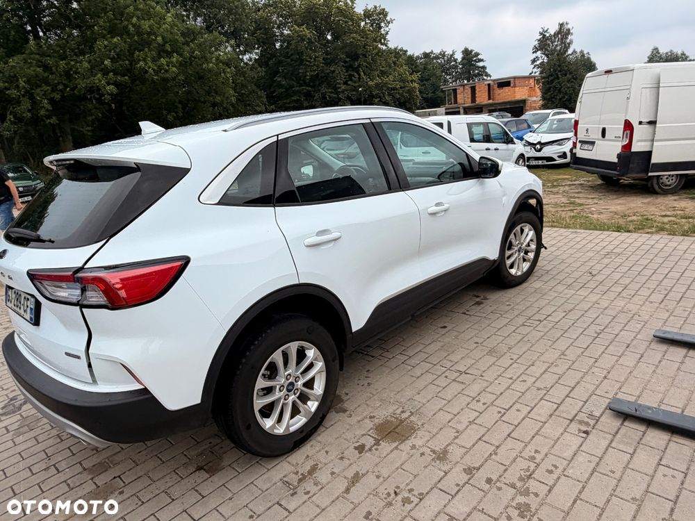 Ford Kuga 2.5 Duratec FHEV TITANIUM - 17