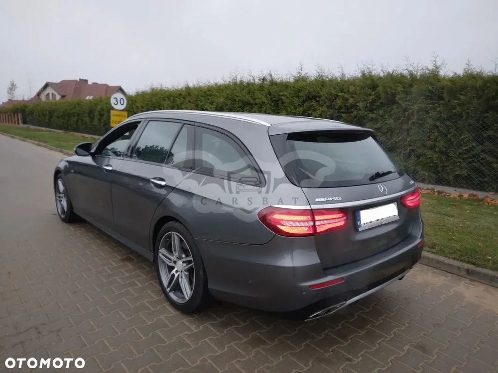 Mercedes-Benz Klasa E - 4