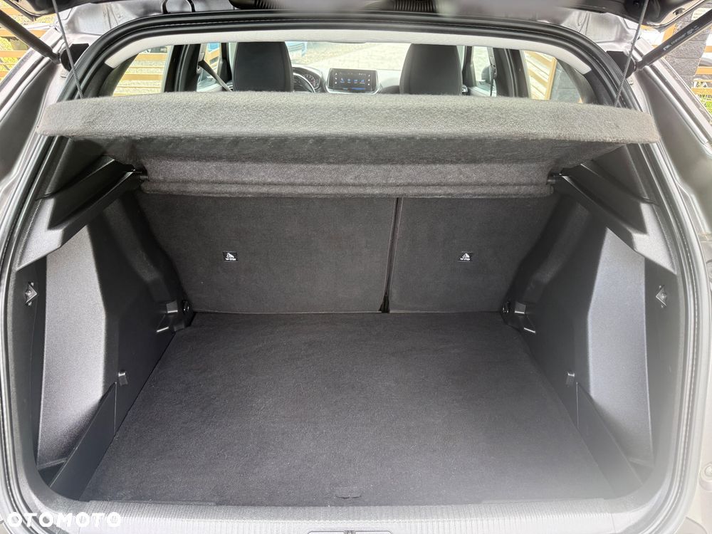Peugeot 2008 PureTech 130 Stop&Start EAT6 Allure - 23