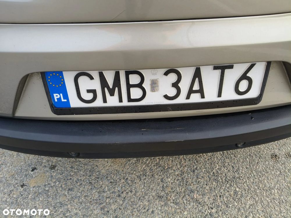 Renault Megane 1.5 dCi Authentique - 6