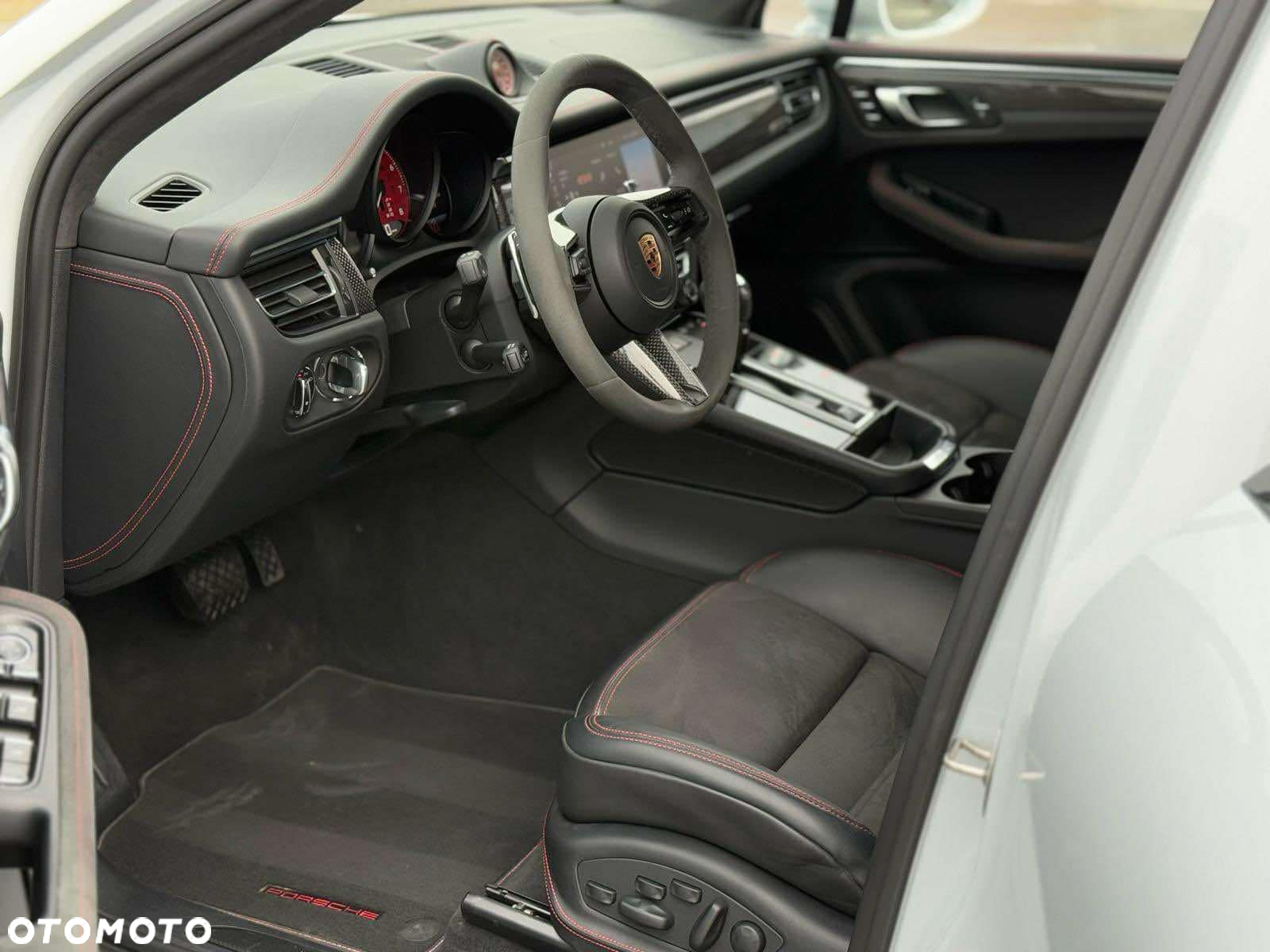 Porsche Macan GTS - 17