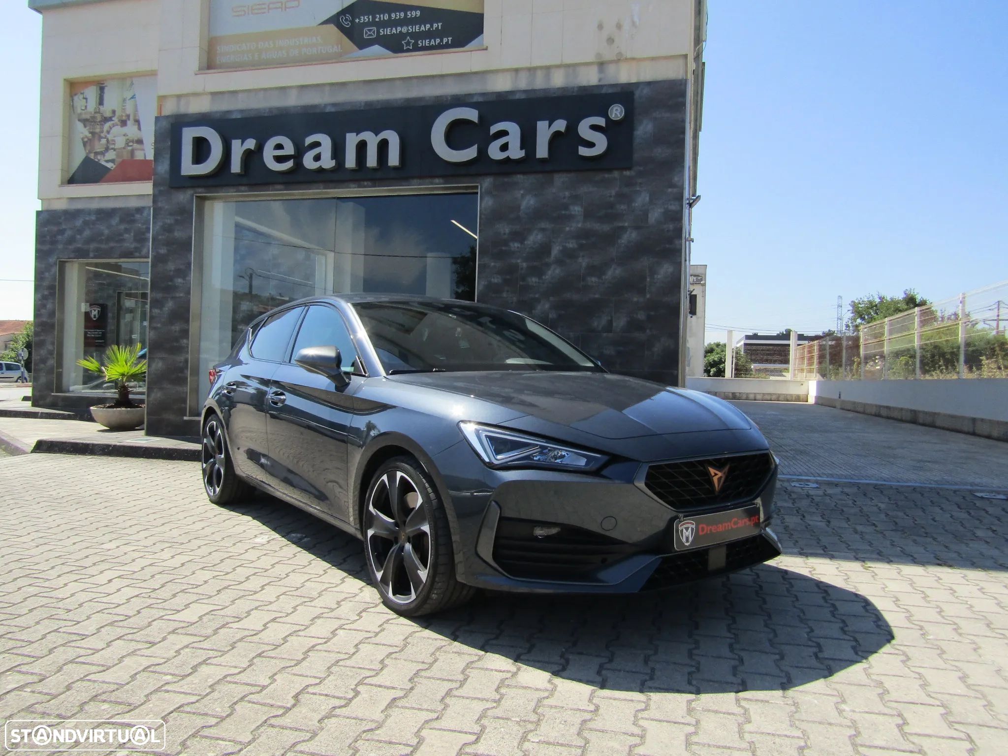 Cupra Leon 1.4 e-Hybrid VZ DSG - 1