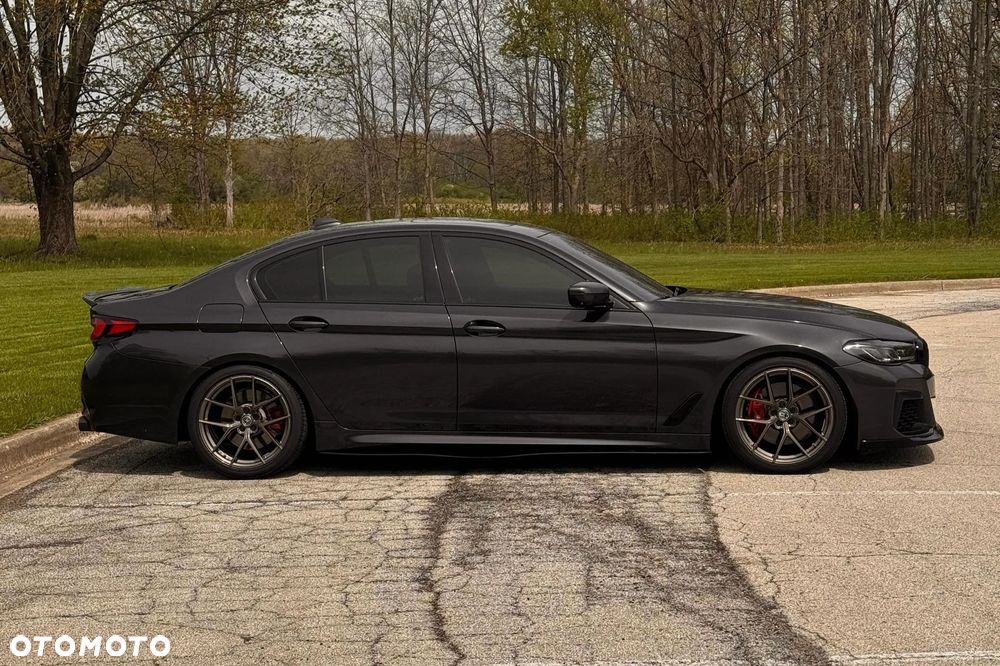 BMW Seria 5 540i xDrive Sport Line - 4