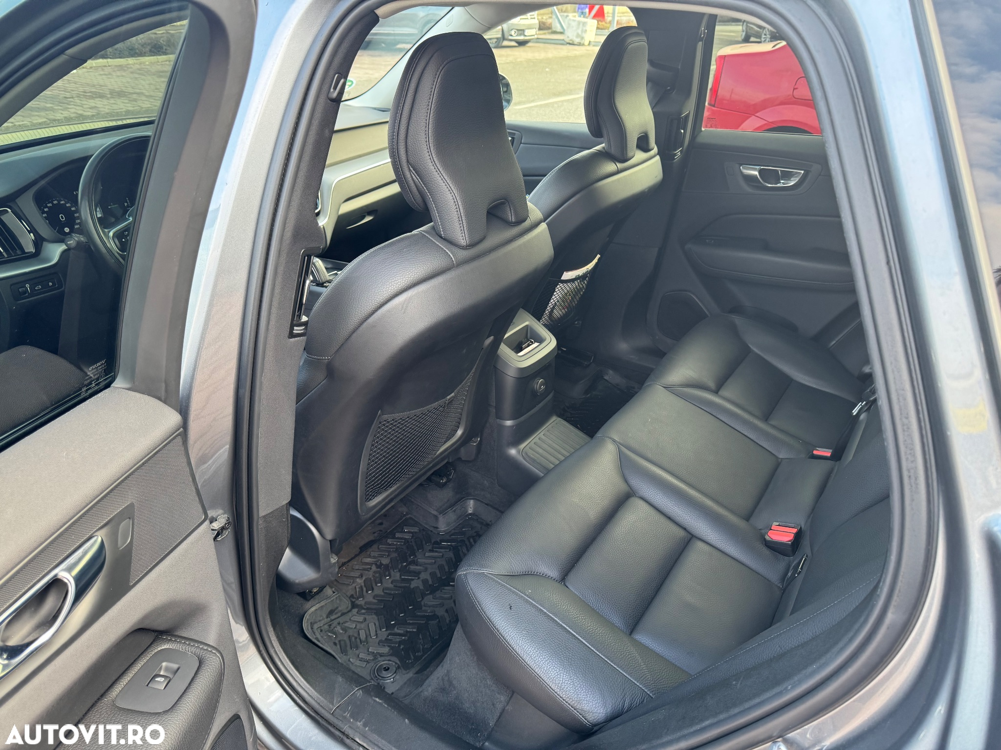 Volvo XC 60 T8 Twin Engine AWD Geartronic RDesign - 7