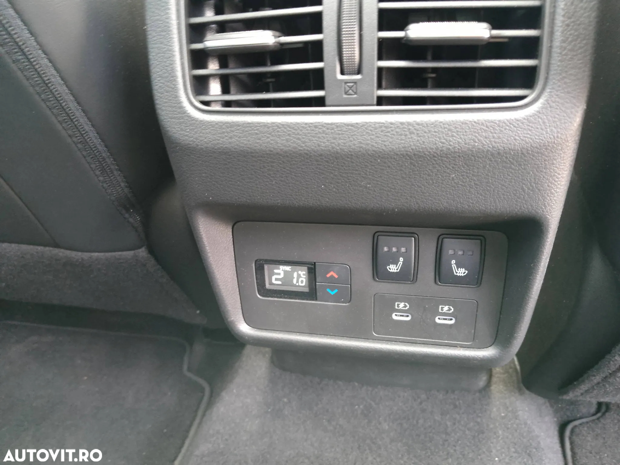 Nissan X-Trail e4ORCE Tekna - 8