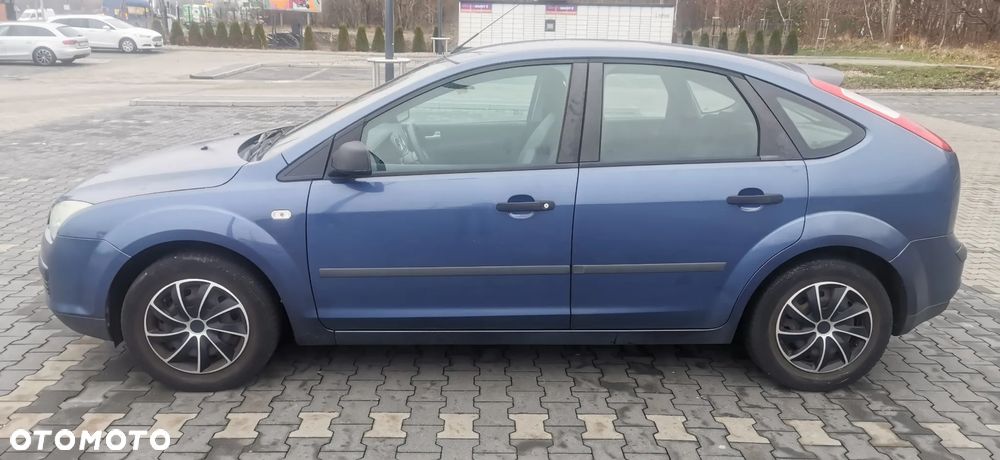 Ford Focus 1.6 16V Style - 3