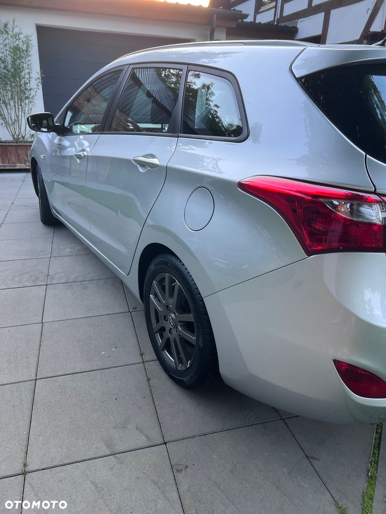 Hyundai i30 1.6 Classic - 8