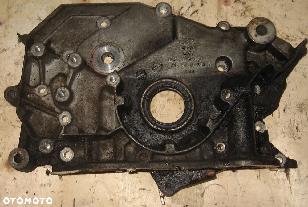 obudowa wału uszczelniacz napinacz AUDI A6 A4 B6 3.0 V6 ASN 06C103153F