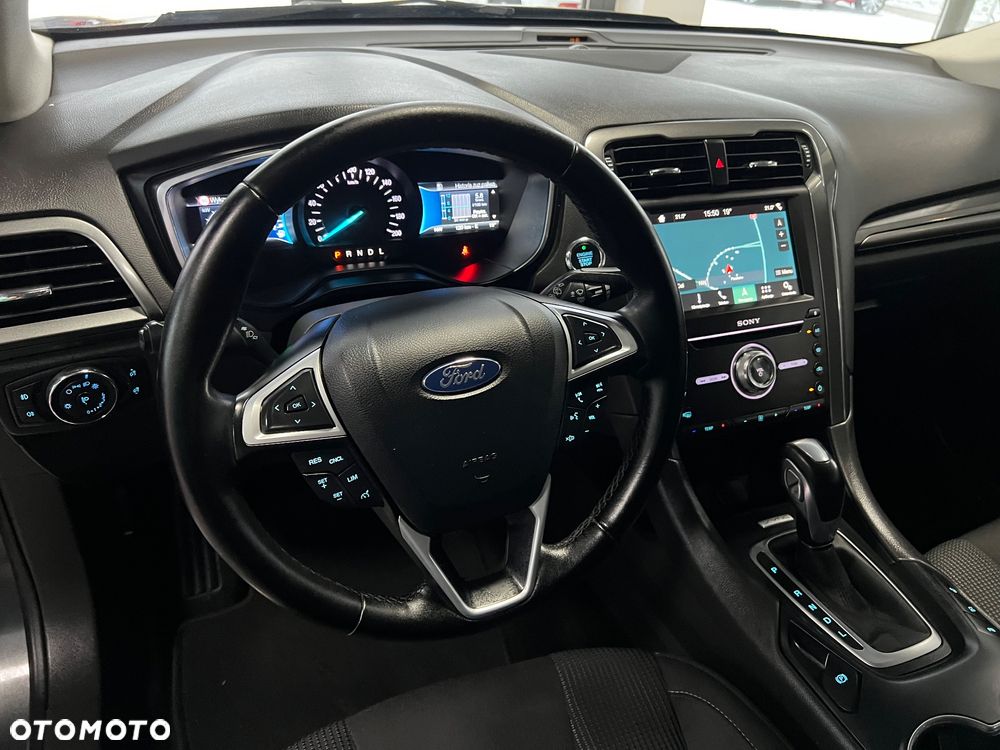 Ford Mondeo SW - 13