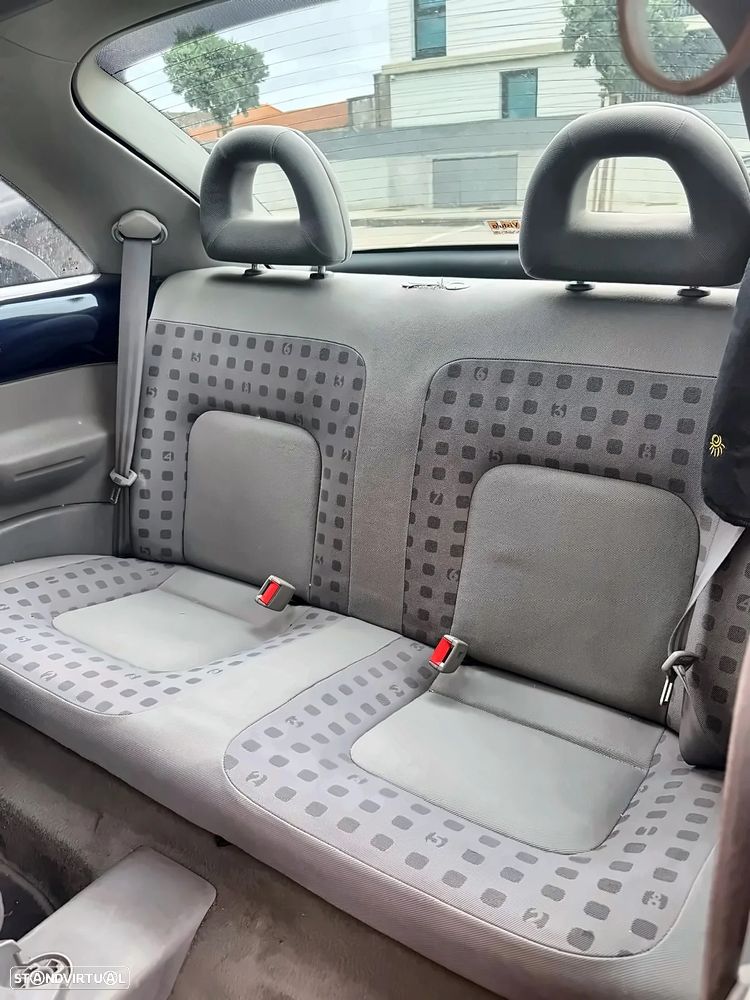 VW New Beetle 1.0 2001 - 5