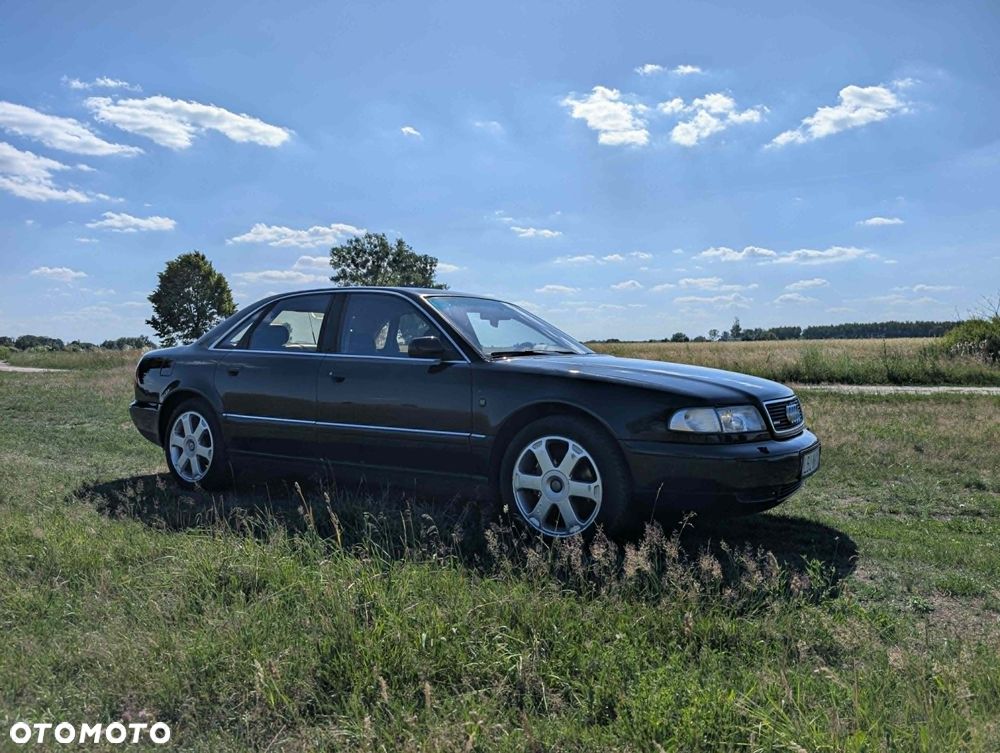 Audi A8 - 9