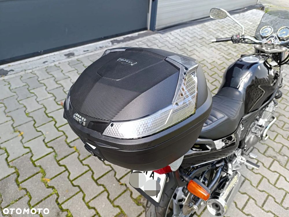 Yamaha XJ - 17