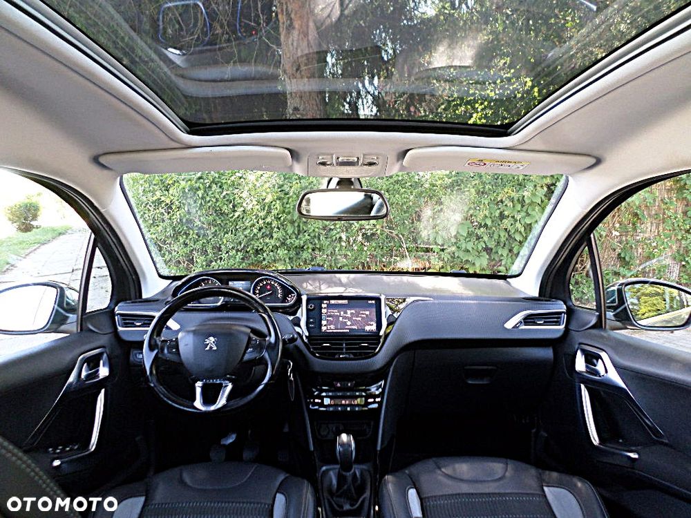 Peugeot 2008 BlueHDi 100 STOP & START Style - 7