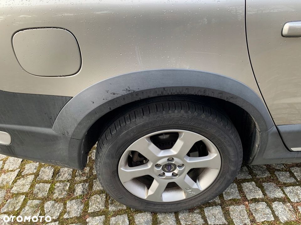 volvo xc70 07- listwa prawa lewa tyl blotnika - 1