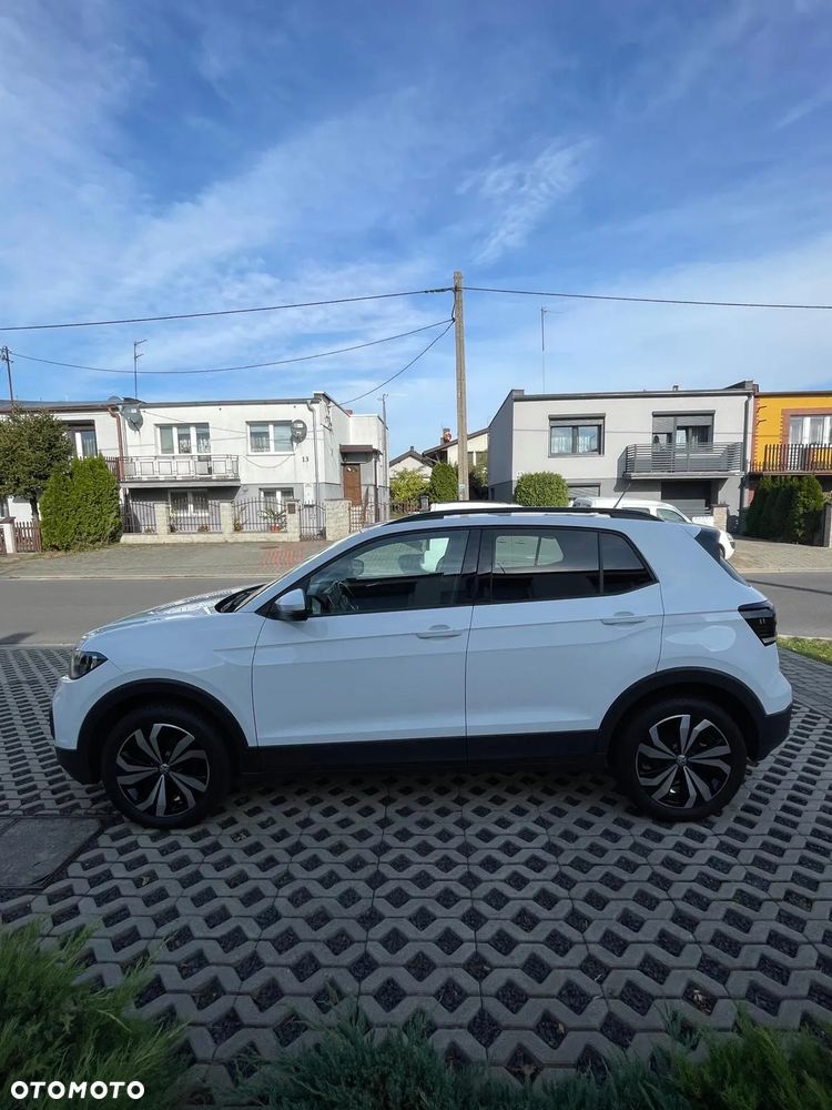 Volkswagen T-Cross - 11