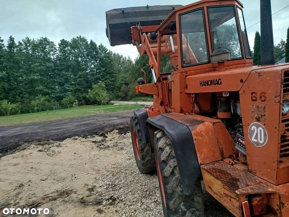Hanomag B6 - 10