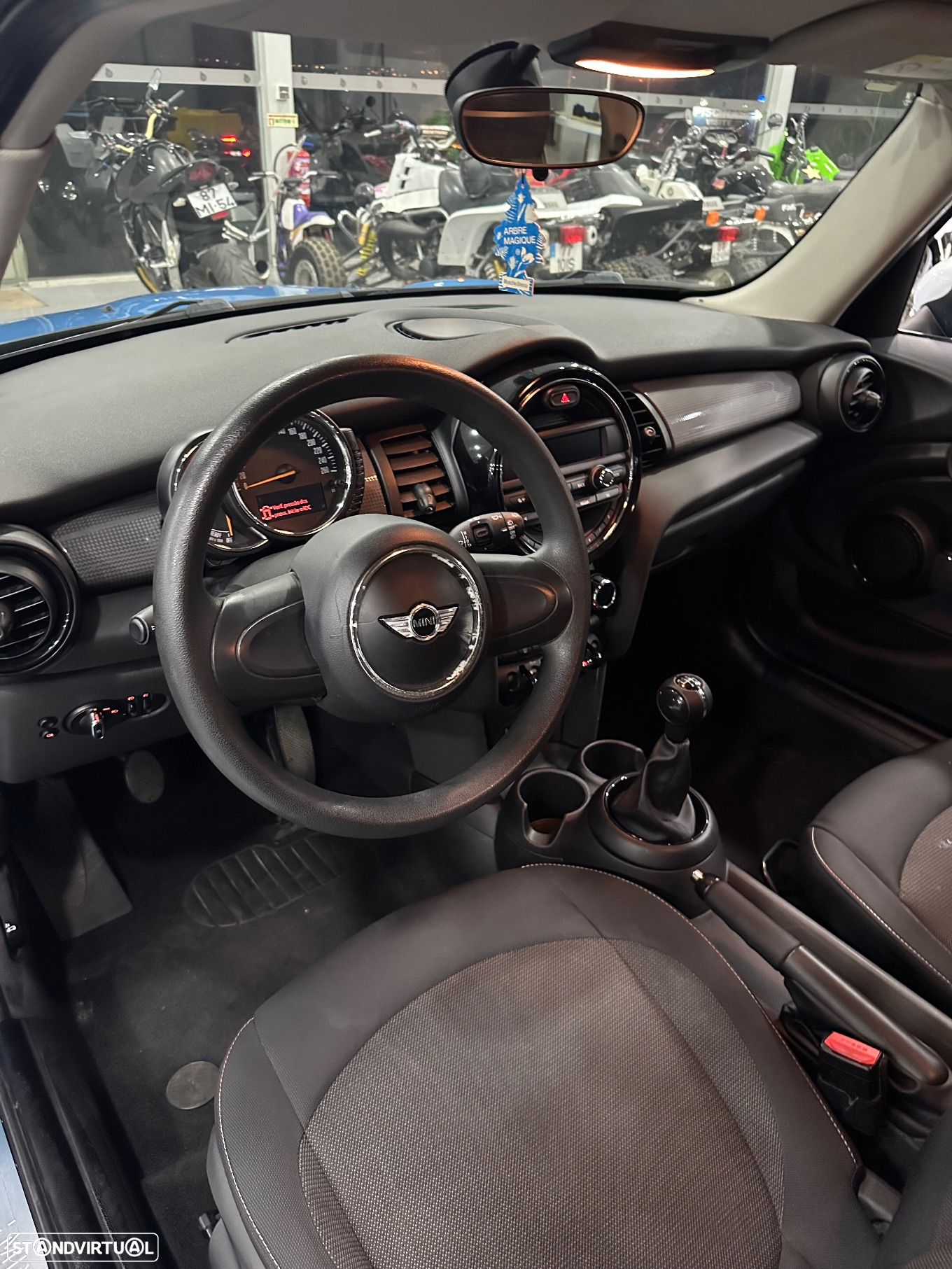 MINI 5 Portas Cooper D - 15