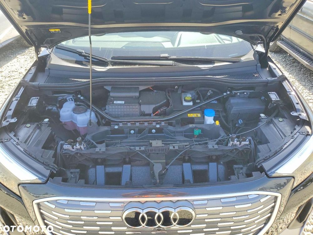 Audi Q4 Sportback e-tron - 13