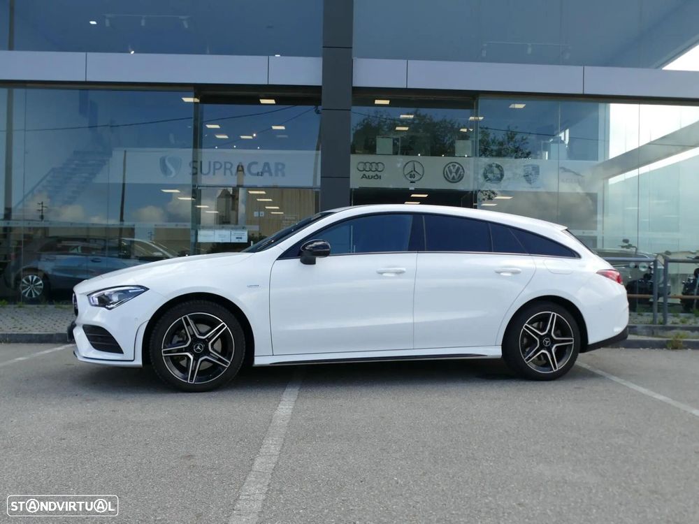 Mercedes-Benz CLA 250 e Shooting Brake AMG Line - 39