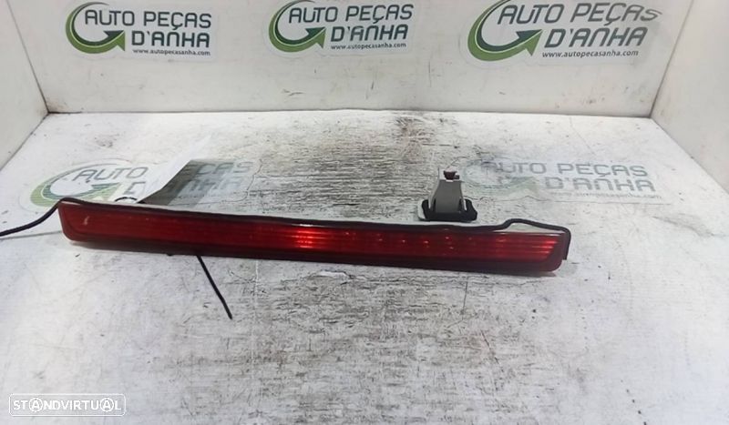 Farolim 3º Stop Mercedes-Benz C-Class T-Model (S203) - 1