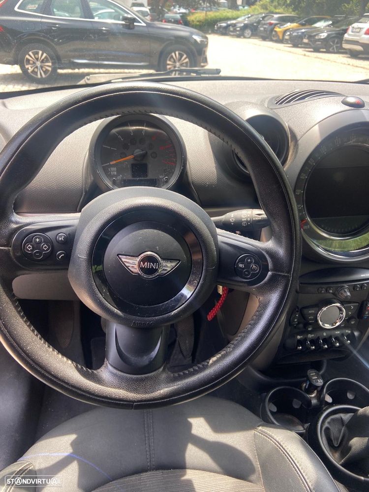 MINI Countryman One D - 4