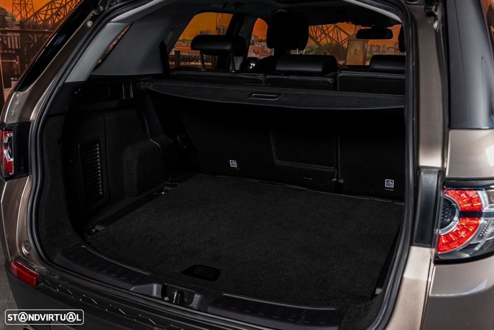 Land Rover Discovery Sport 2.2 Td4 SE - 30