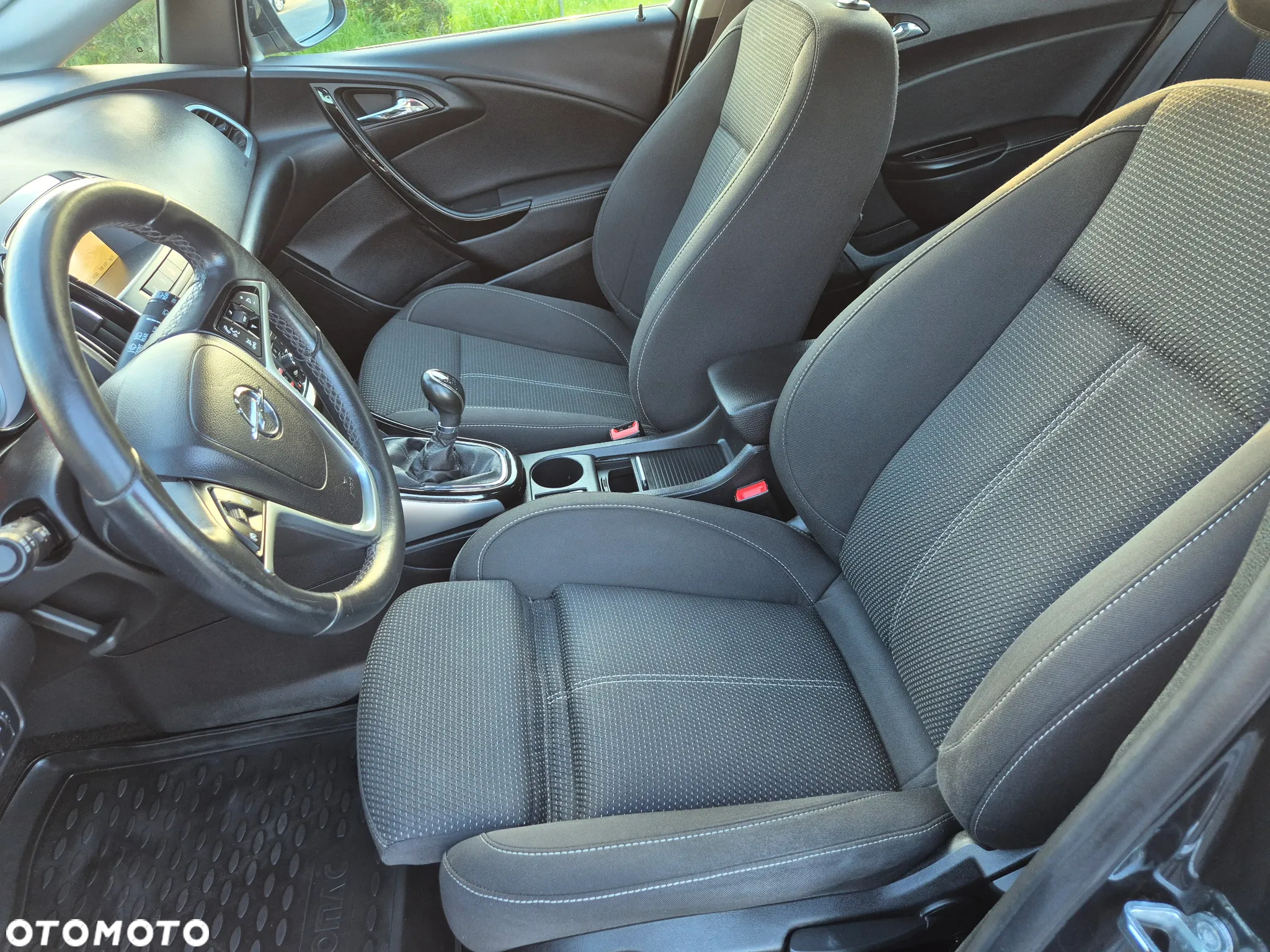 Opel Astra 1.6 D (CDTI) Start/Stop Sports Tourer Dynamic - 6