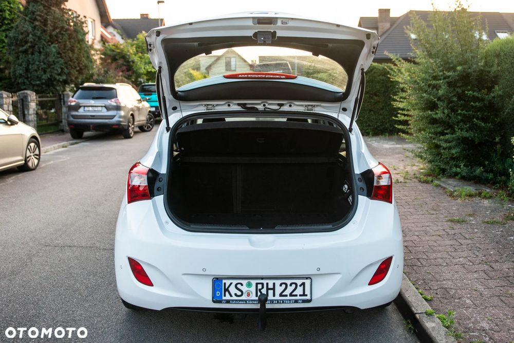 Hyundai i30 1.6 GDI Comfort - 14