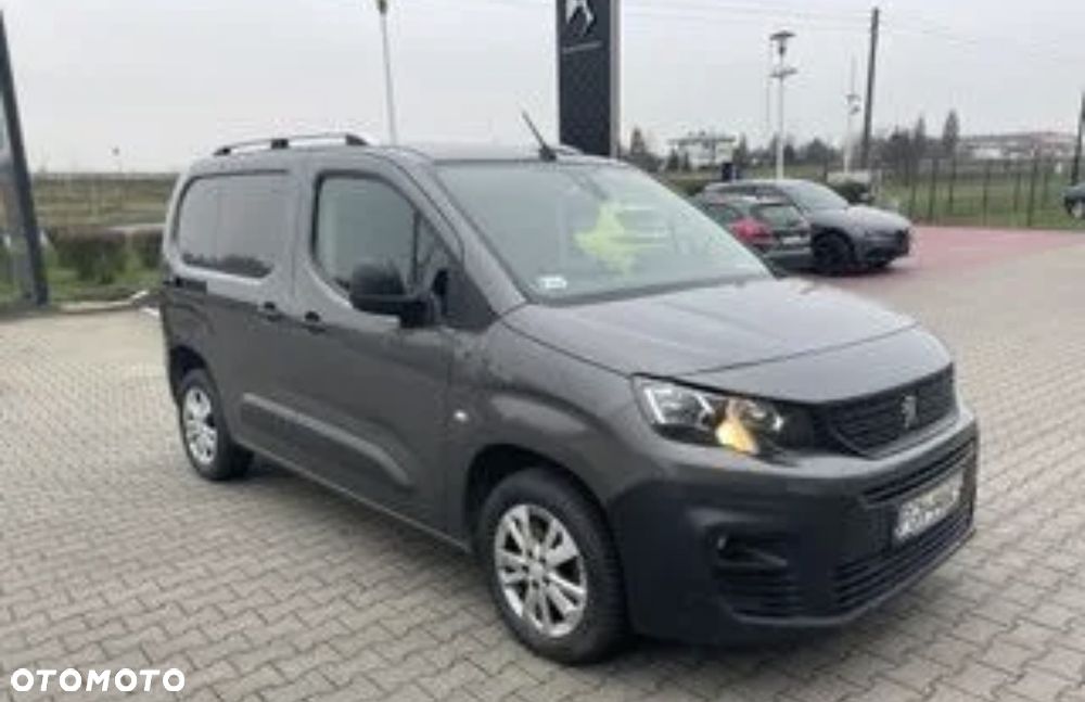 Peugeot Partner L2 S&S Pro EAT8 (bryg.) - 8