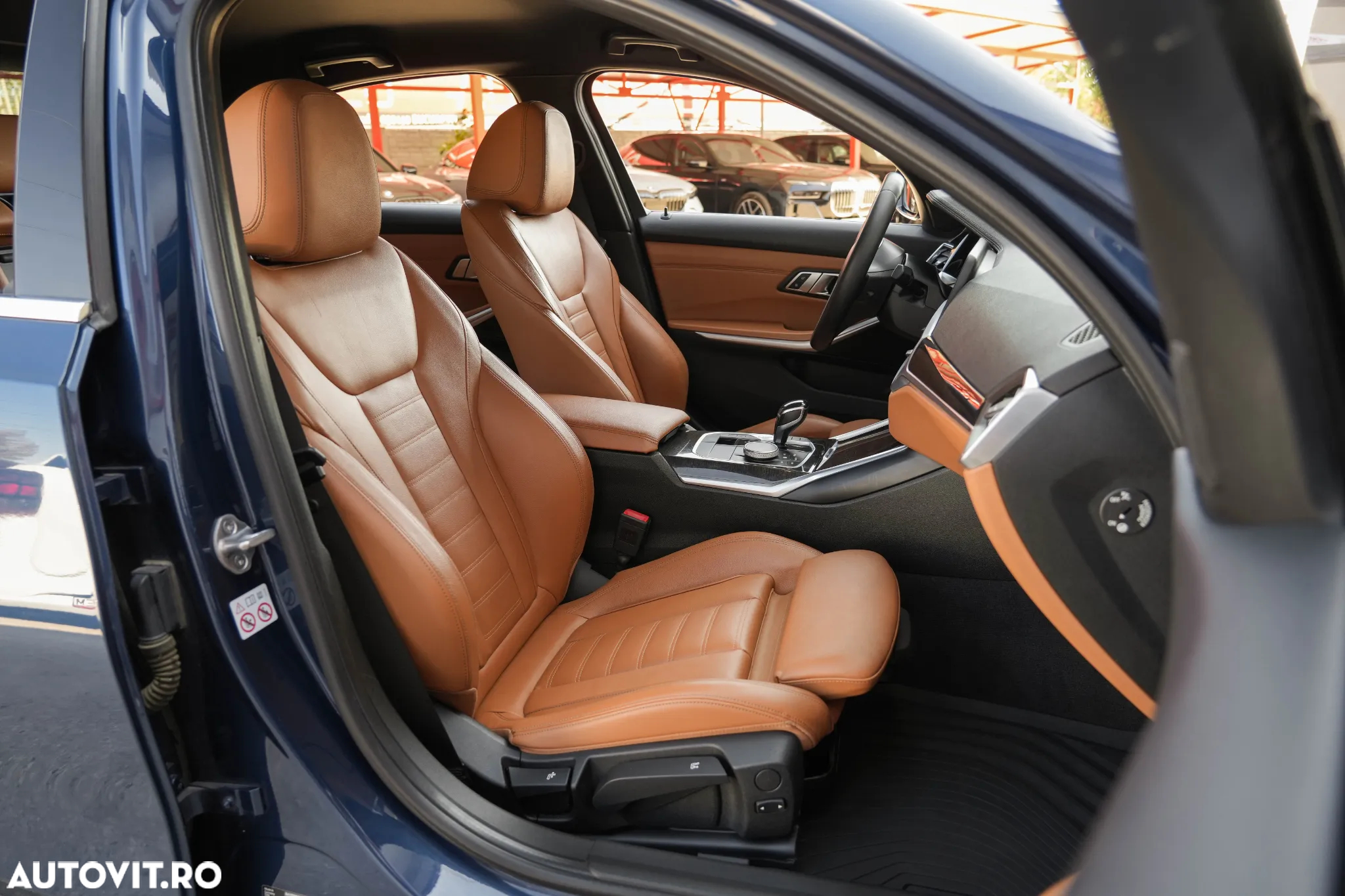 BMW Seria 3 330i AT Luxury Line - 15